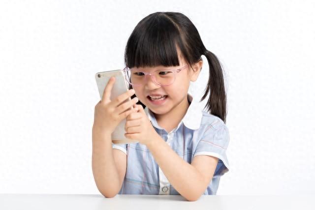 孩子為領(lǐng)游戲皮膚家長(zhǎng)被騙7.8萬(wàn)元