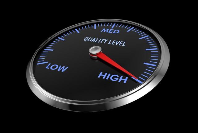 高速時速120KM/H,轉速超過3000正常嗎?老司機嘆氣:等著大修吧