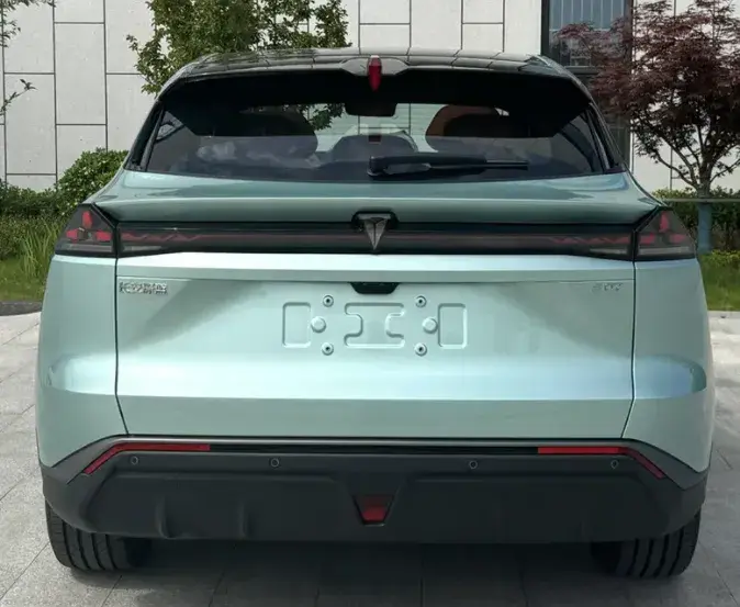 長安六款新車齊申報(bào),明年停售燃油車,圍剿比亞迪?