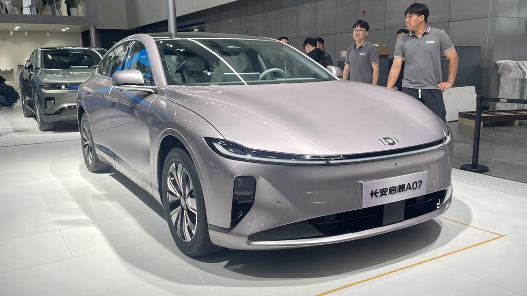 “換殼”長安深藍SL03,馬自達將推出全新B級車,還有機會嗎?