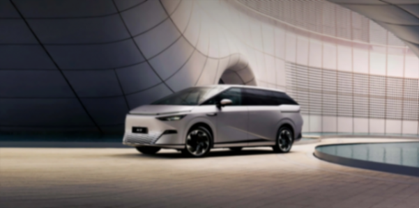 又推重磅車型,吉利“攪局”高端純電MPV市場(chǎng)?