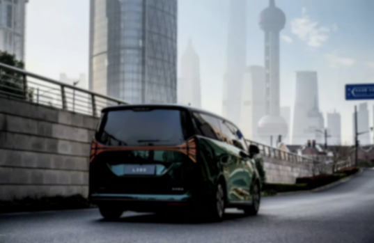又推重磅車型,吉利“攪局”高端純電MPV市場(chǎng)?