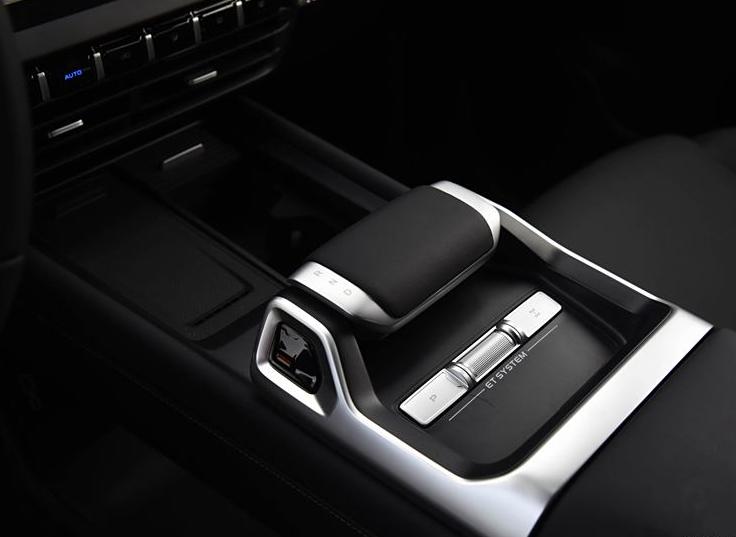深藍G318售17.59萬起 入門版8月交付 選裝車頂帳篷 搭載1.5T增程系統