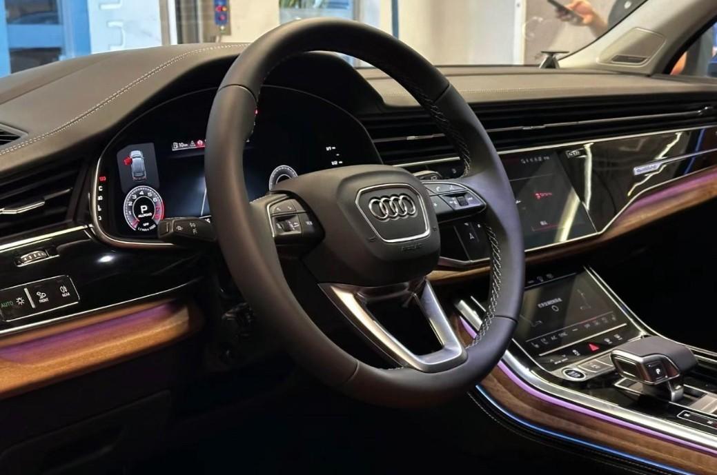 2025款奧迪Q7實車曝光,外觀內飾有所調整,有望第三季度上市
