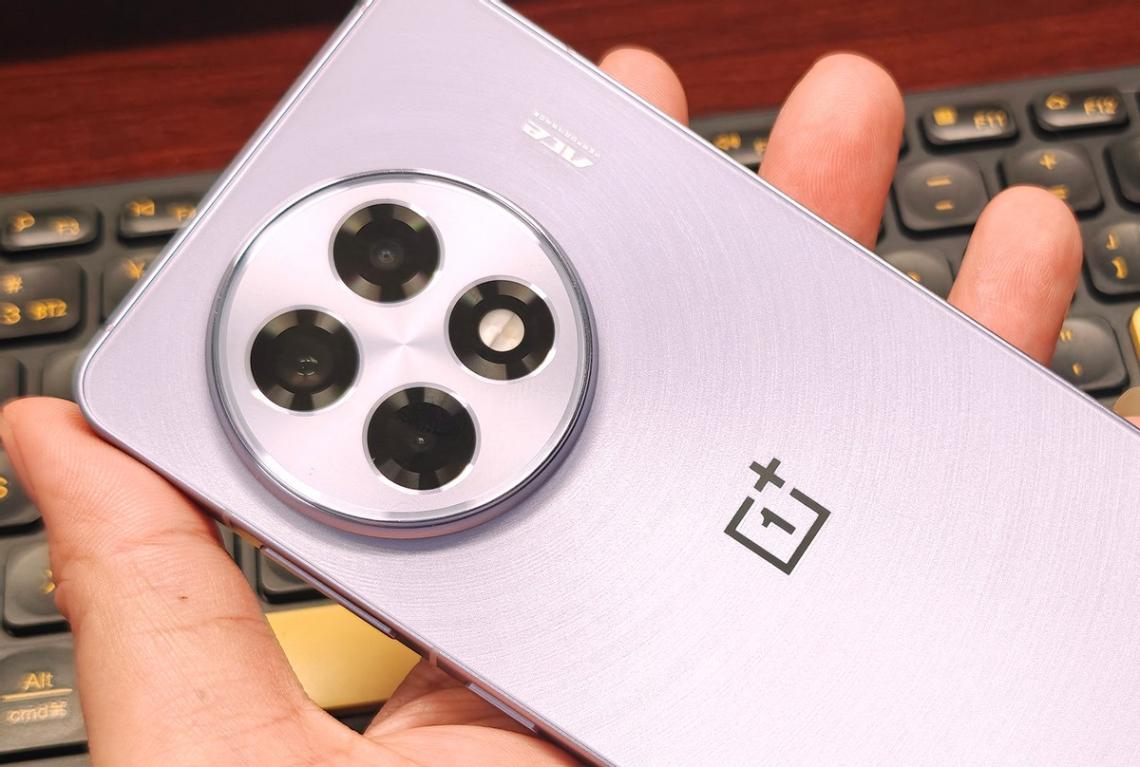 一加 Ace 5 Pro 實測體驗,不只是游戲神機而已