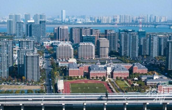次新房、學(xué)區(qū)房領(lǐng)跑 ,年后杭州樓市“小陽春”會來嗎?