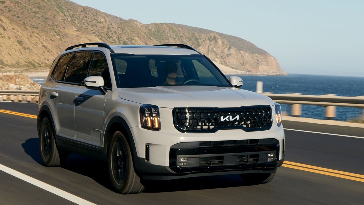 2025 現(xiàn)代 Palisade 與 2025 起亞 Telluride 對比測試