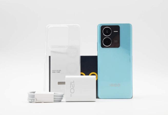 1月次旗艦手機(jī)性能排行榜:OPPO Reno13系列上榜!