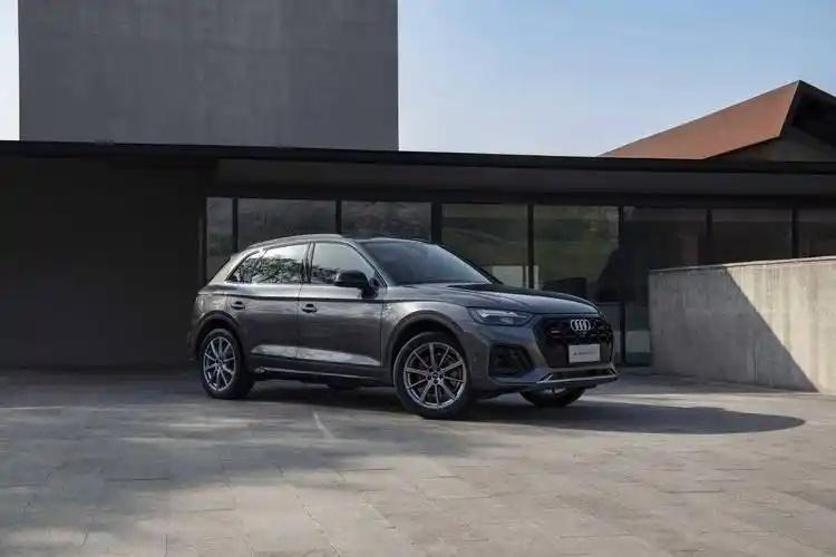 全新奧迪Q5L解析:2.0T+四驅(qū),配置升級(jí),豪華中型SUV的穩(wěn)妥之選