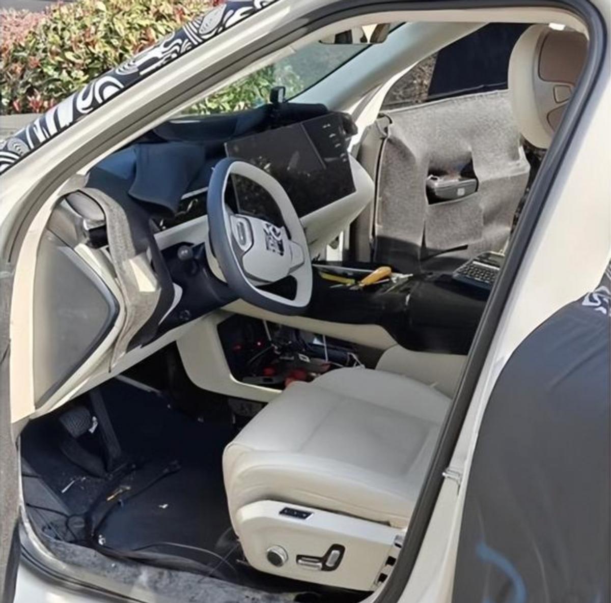 吉利銀河全新SUV,三排6座,車長超5米,搭載EM-P,售價30萬起