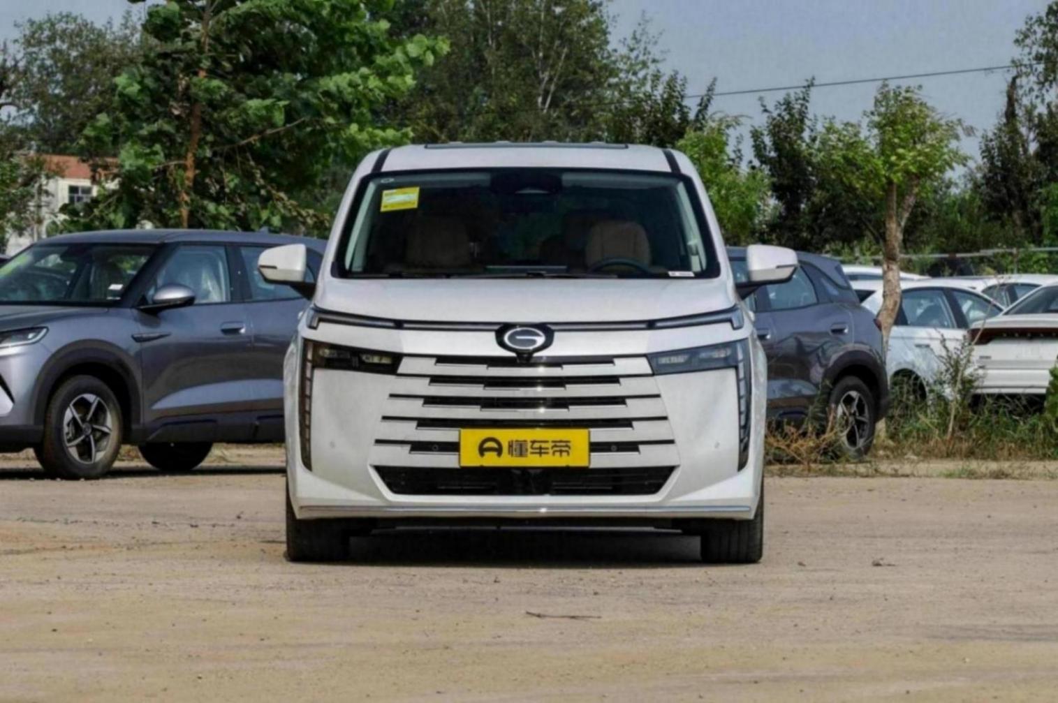 全能家用MPV推薦!20萬級七座,續航1200km,新增實用配置,選它沒錯.