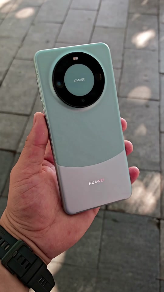 華為Mate60真實體驗:它到底是一臺手機,還是一個“面子工程”?