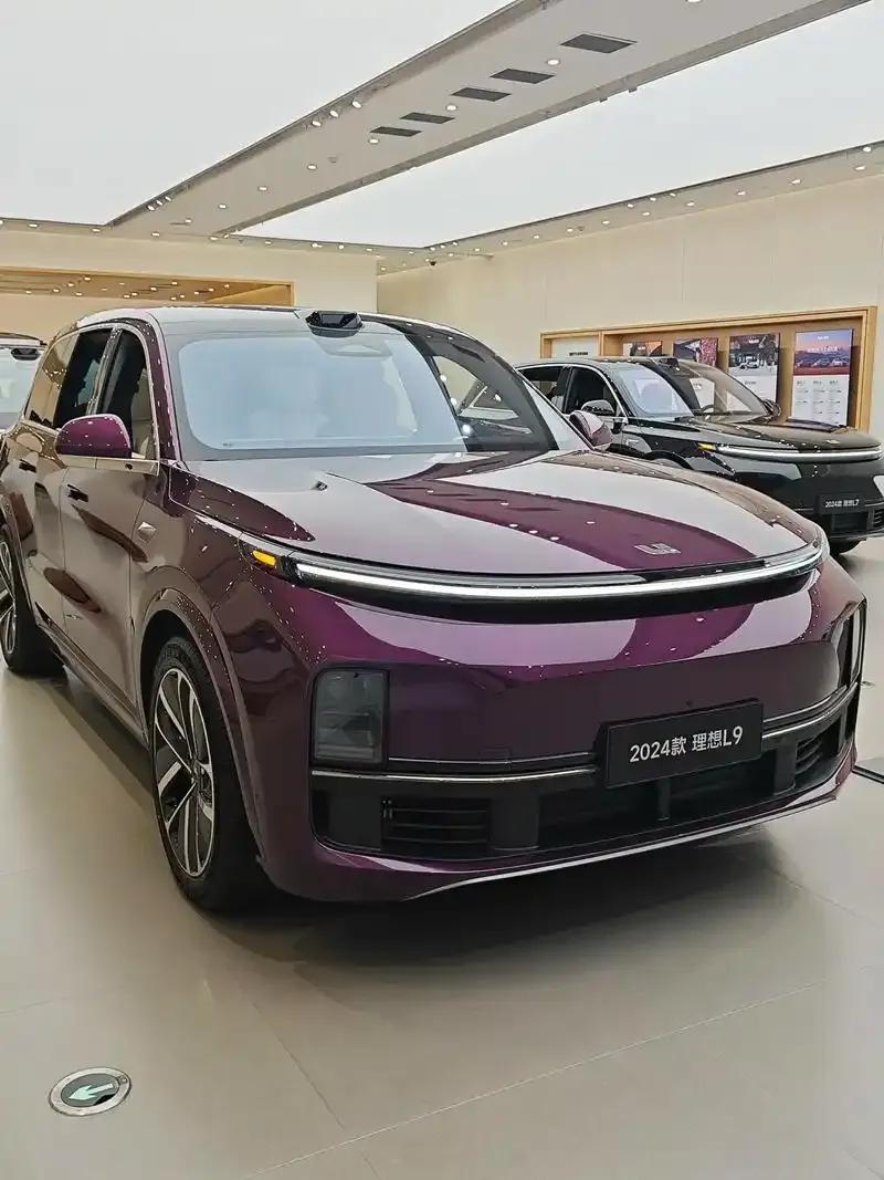 奧迪Q7 vs 理想L9 vs 蔚來ES8 全方位對比:誰才是40-50萬級SUV王者?