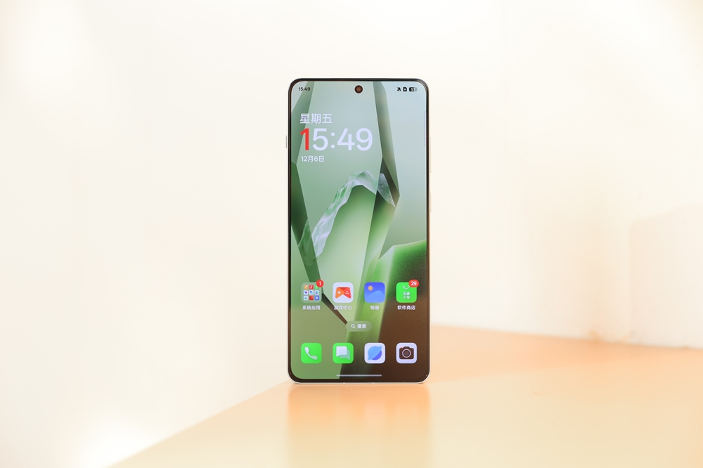 小屏手機逆襲!OPPO x8 mini和一加13T,誰才是你的真命天子?