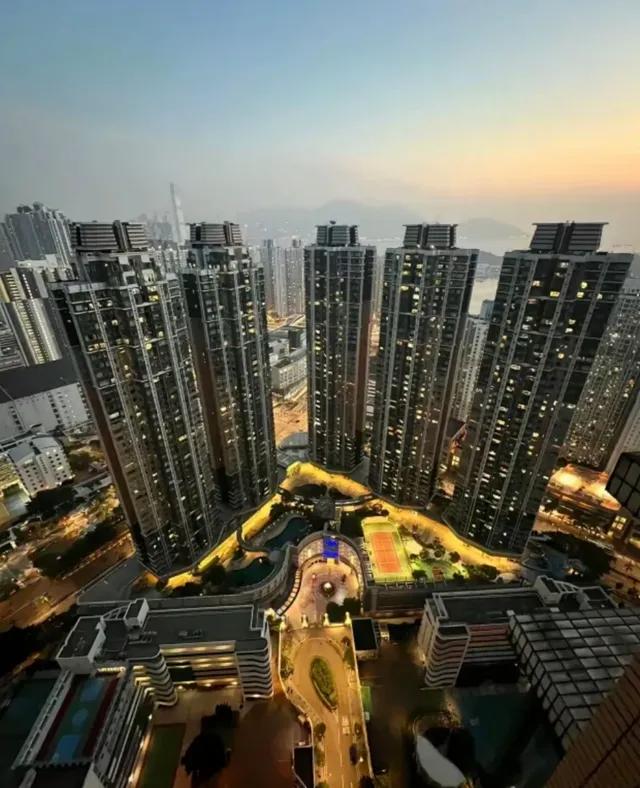 樓市迎來新一輪“利空”,北上廣一線城市的房價,都進一步下跌!