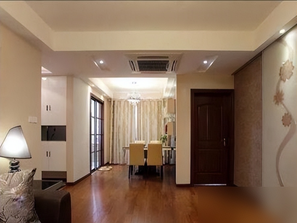 112平現代簡約新房,裝修花費20萬,朋友說比樣板房還時尚漂亮