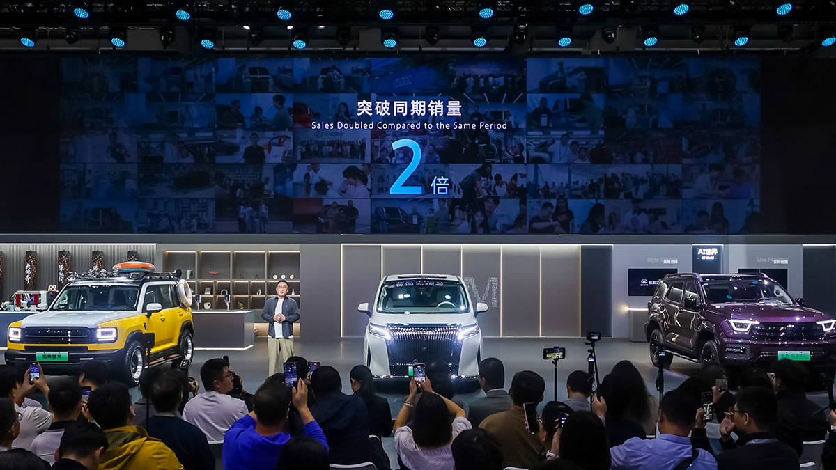 魏牌新能源廣州車展:VLA大模型重構高端出行!